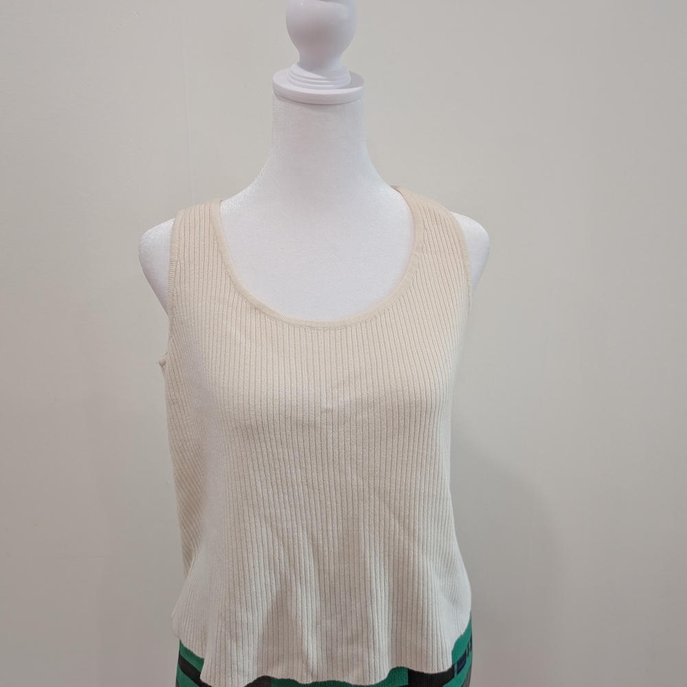 St. John Cream Ribbed Sleeveless Top